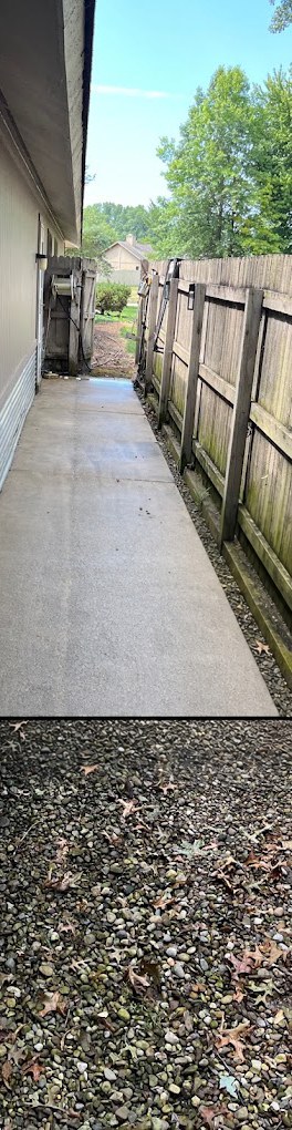 Concrete walkway after cleaning